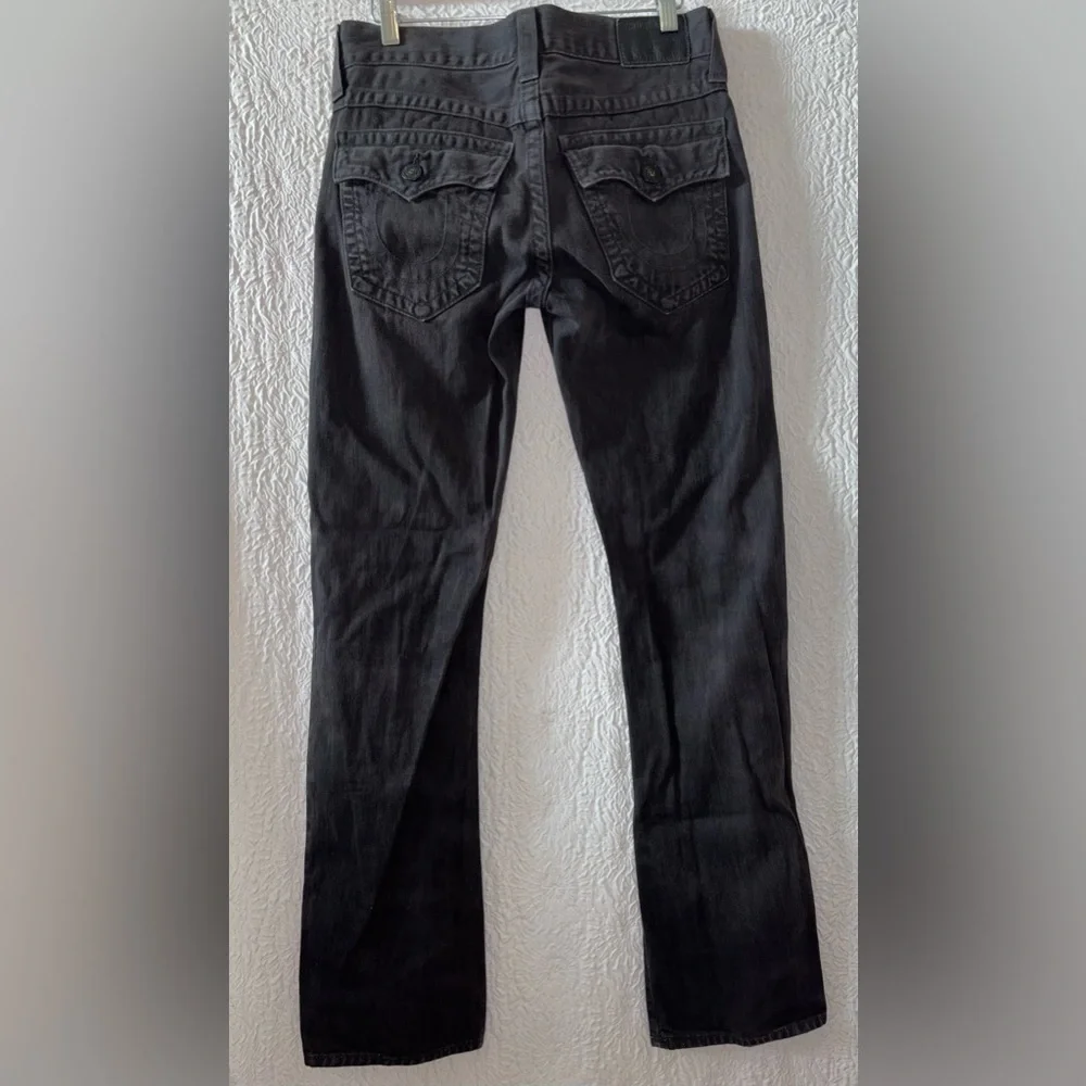 True Religion Ricky W/Flaps Relaxed Straight Jean